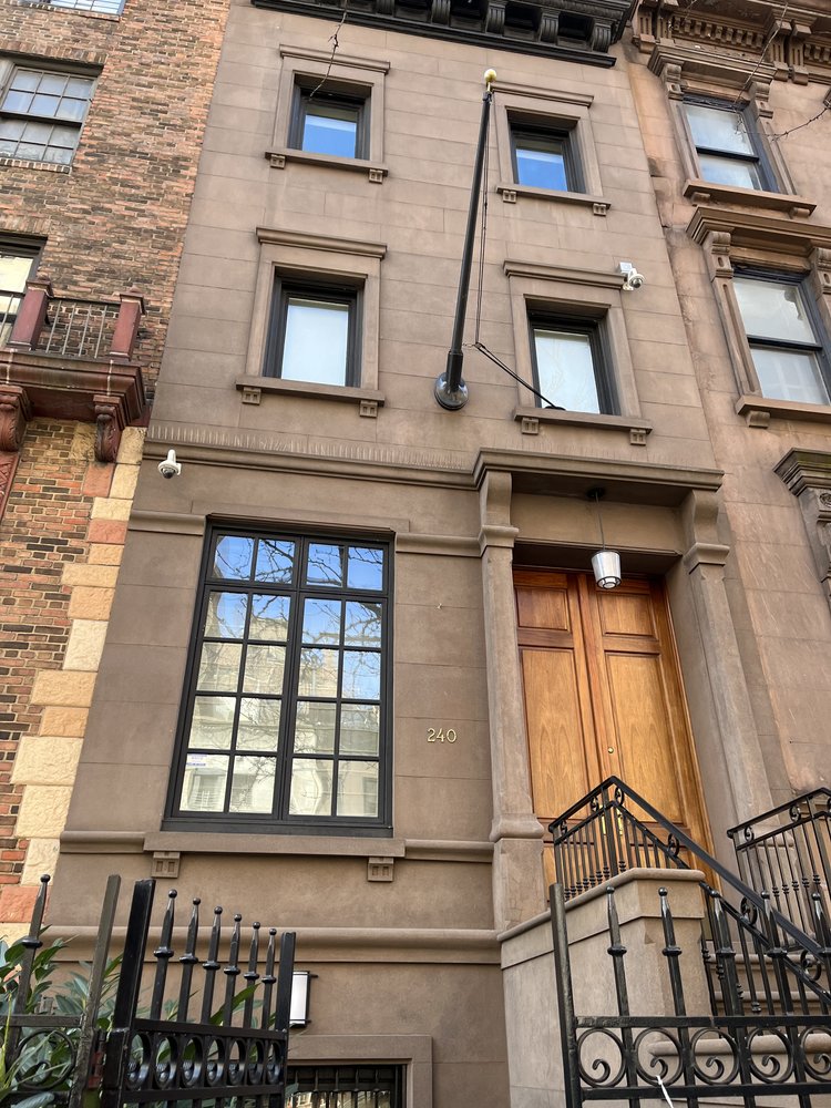242 EAST 72ND STREET NEW YORK, NY 10012
