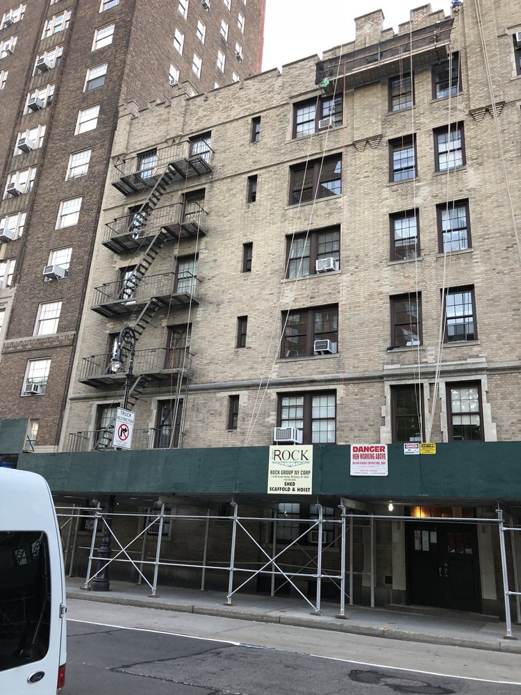 15 ABINGDON SQUARE NEW YORK, NY 10014 – POINTING, BRICK REPLACEMENT AND STONE RESTORATION