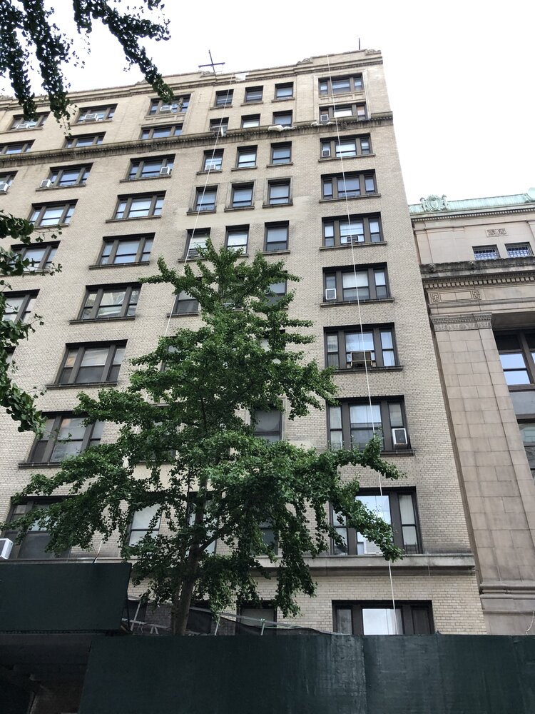 35 EAST 84TH STREET, NEW YORK, NY 10028